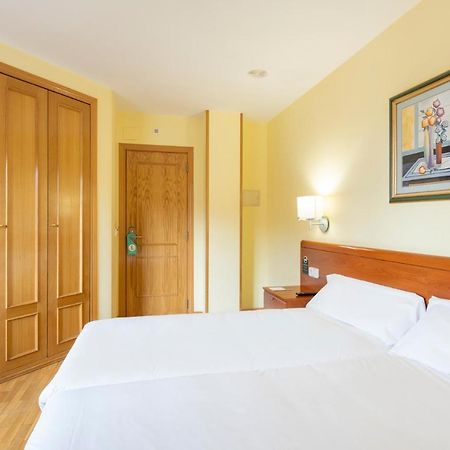 Hostal Alda Rio Duero Soria Bagian luar foto