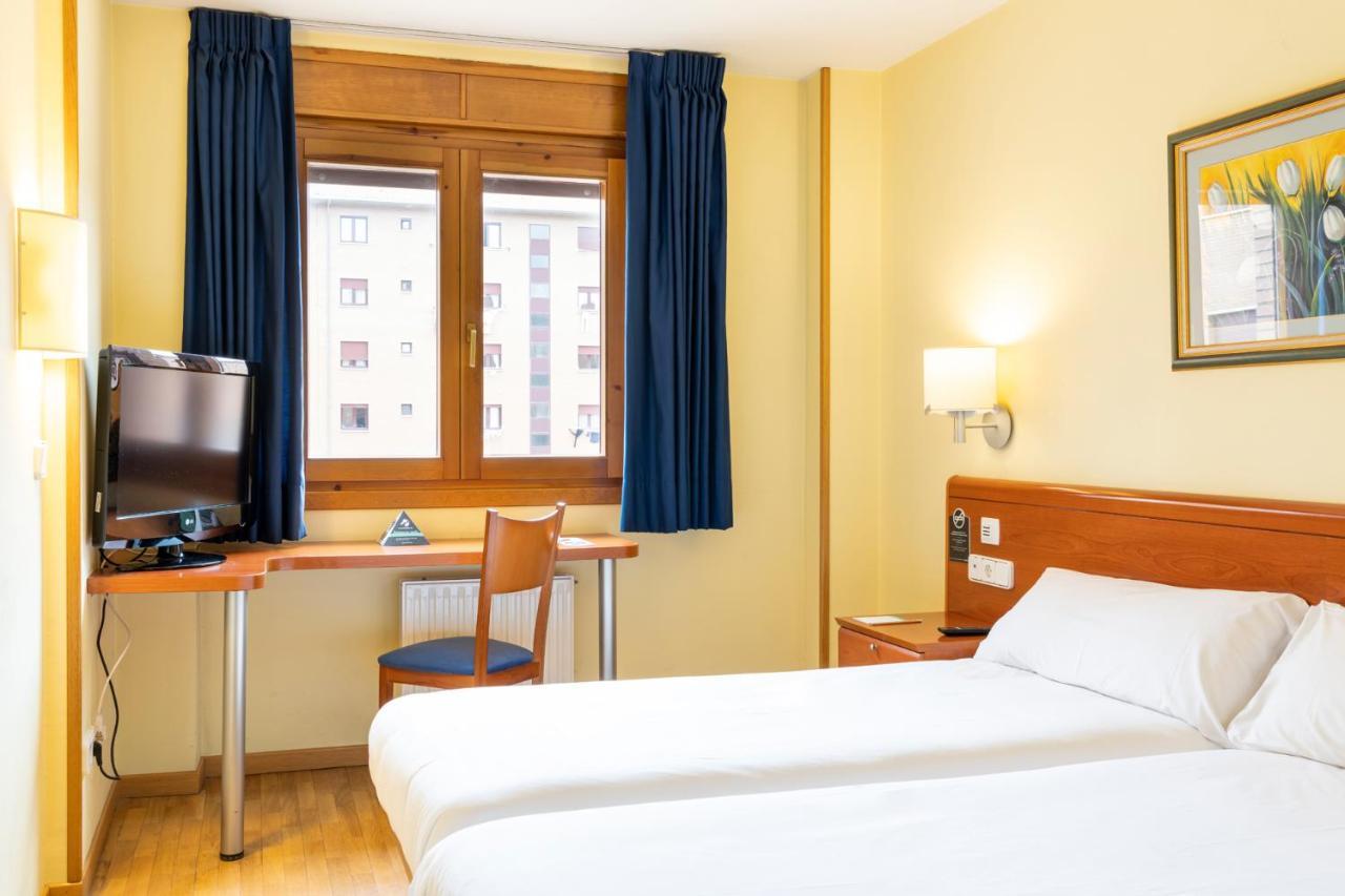 Hostal Alda Rio Duero Soria Bagian luar foto