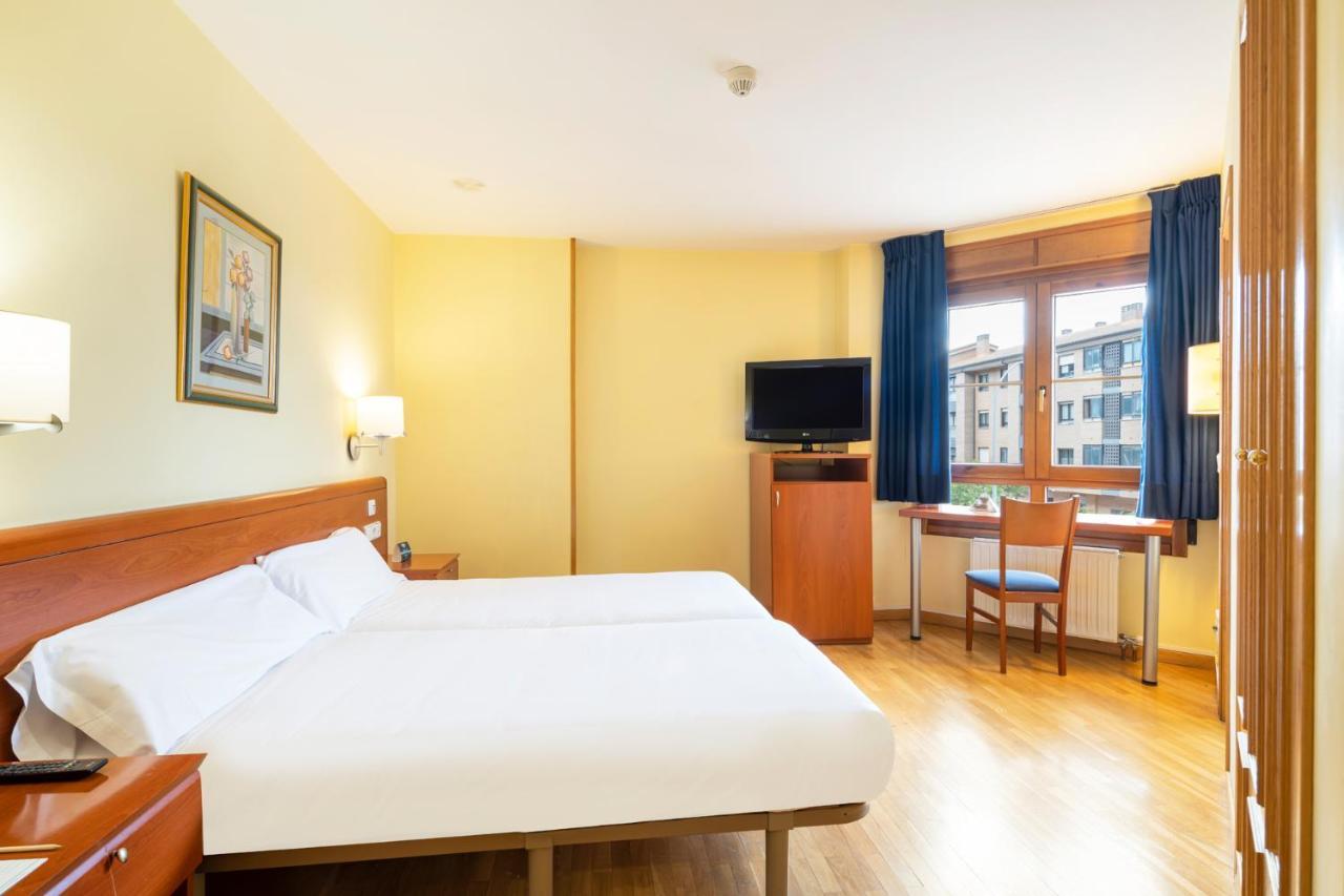 Hostal Alda Rio Duero Soria Bagian luar foto